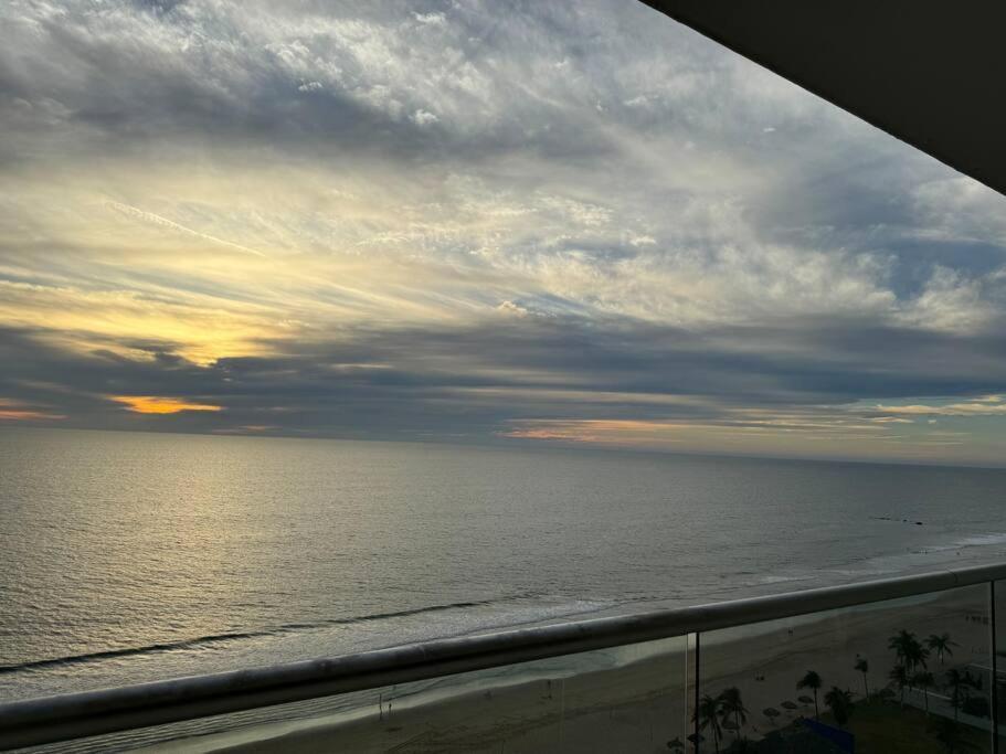 Departamento De Lujo Vista Al Mar Piso 15 Διαμέρισμα Mazatlán Εξωτερικό φωτογραφία